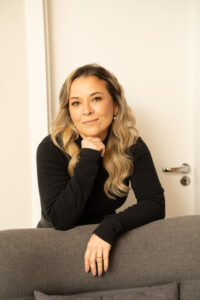 Inteligência emocional na liderança: o que ninguém te ensinou, mas está travando sua carreira